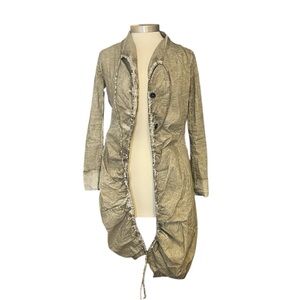 Runholz Elegant Gold Textured Dress Suit